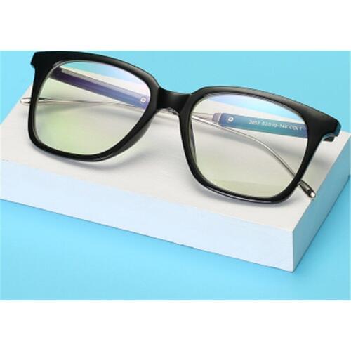 New Fashion Transparent Glasses Women Square Metal Eyeglasses Frame For Woman Men Computer Optics Eyewear Myopia Spectacle frame