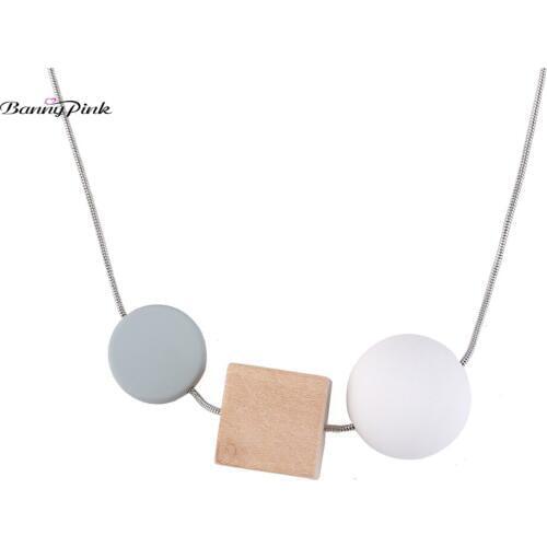Banny Pink Bright Wood Beads Choker Necklace For Women Ethnic Pillow Round Square Wooden Statement Choker Pendant Collar Collier