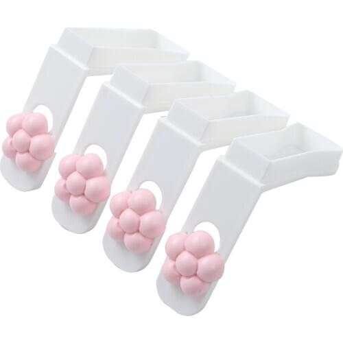 4pcs Bed Sheet Holders Easy to Install Bed Sheet Clips Holders Grippers for Keeping the Sheets On the Mattress Sheet Clips