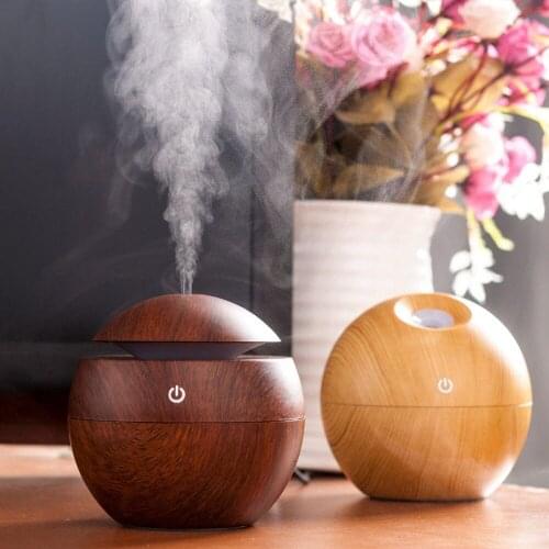 130MLUSB Wood Grain Humidifier LED Light 7 Colors Changeable Car Aroma Essential Oil Diffuser Ultrasonic Cool Mist Air Purifier