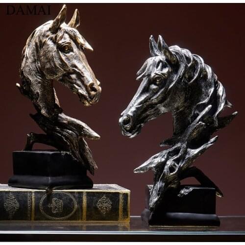 Nordic Horse Head Statue Home Decor Retro Ornaments Living Room Decoration Accessories Resin Animal Figures Desk Decorative