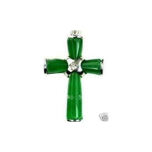 Beautiful Green jade Cross Pendant Necklace