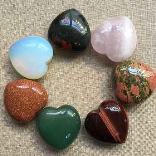 Natural Quartz Crystal Love Heart Shaped Stone Jewelry Reiki Healing Gift