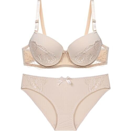Underwear Women Set Thong and Bra Set Push Up Bras Womens Clothing Intimates Floral Lace Big Size Ladies Underwear B C D DD E