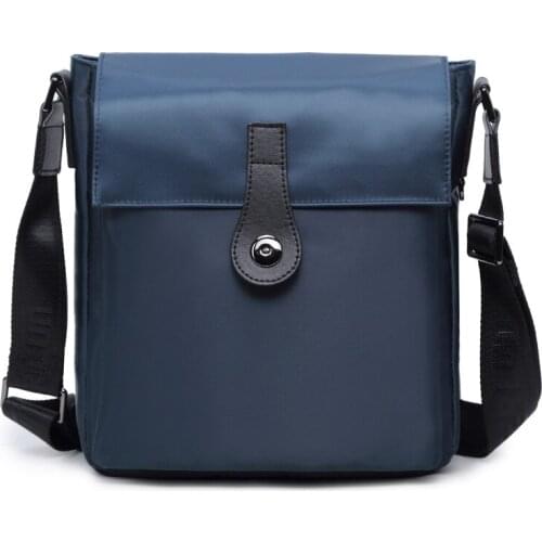 Casual Business Man Shoulder Bags Large Capacity Cross Body Bag Waterproof Shoulder Bags for Man New Solid Color Cross Body Bags