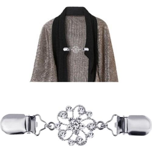 Vintage Sweater Shawl Clip Dresses Cardigan Patterns Clip Women Girls Cardigan Clip Collar Clip Flower Brooches Alloy Trendy 1pc