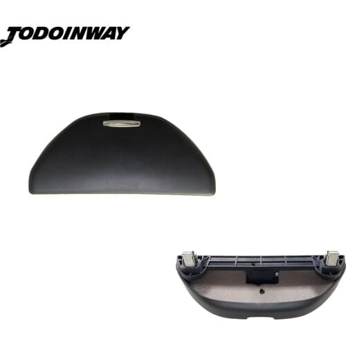 Eyeglasses Cases Car Accessories for Stelvio for Skoda Kodiak rapid for Seat Leon st MK3 5F Ateca Sunglasses Holder Storage Box