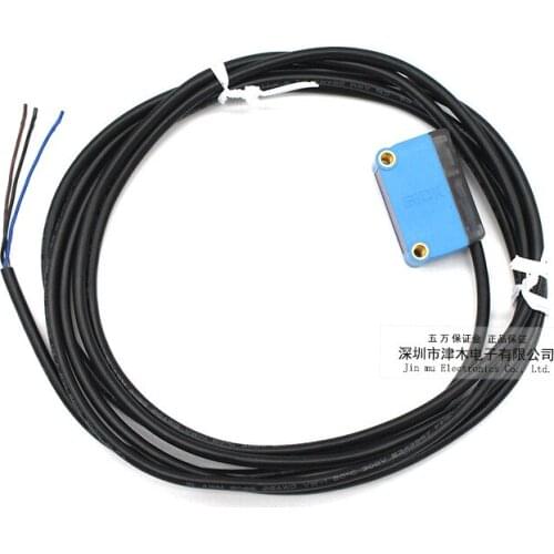 GTB6-N1211 1052441 photoelectric sensor with reflector bracket 6months warranty