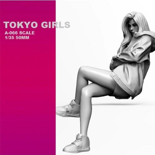 Wong Work Unpainted 1/35 Scale 50mm Resin Beautiful Female Soldier Unassembled Garage Kits GK Model Kit Figure A-066