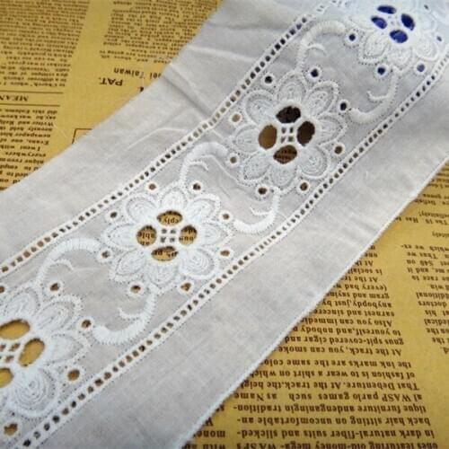 10 yards White Pretty hollow Flowers Embroidery Lace Cotton Cloth Lace Garment accessories