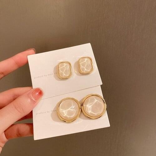 2021 New Korean Opal Stone Temperament Round Square Classic Stud Earrings For Women Fashion Jewelry Party Oorbellen Brincos