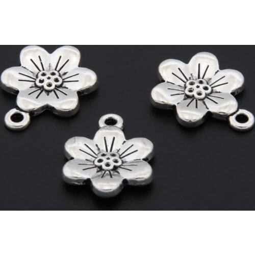30pcs Silver Color Cute Flower Shaped Flower Beads Charms Plants Nature Pendant Bracelet Necklaces Jewelry Supplies A3342