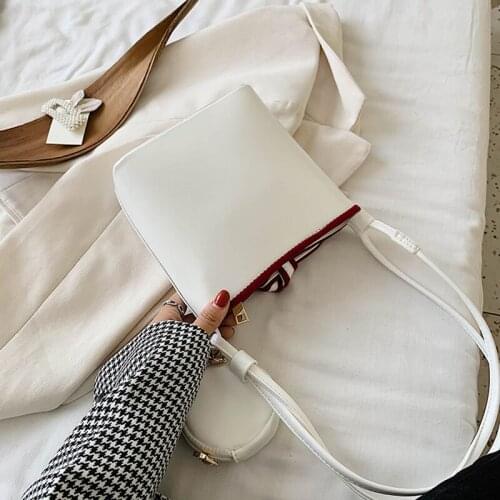 2020 new fashion bucket small bag super texture messenger bag womens autumn and winter popular single shoulder bag womens leat