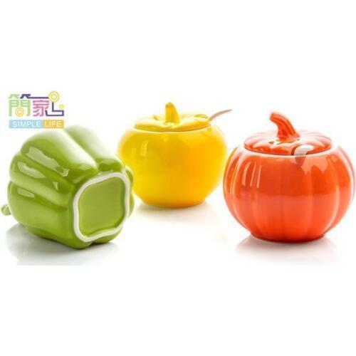 1pc Ceramic Seasoning Containers with Cover & Spoon Vegetables Modeling Container for Spices Creative Salt and Pepper Shakers
