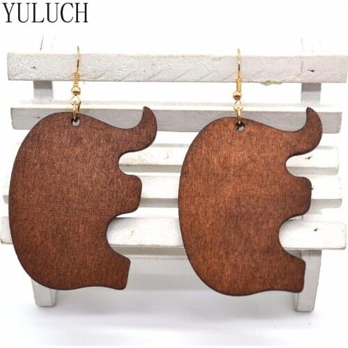 Wood earrings 2017 new design Brand earring Elephant pattern 2color 1 pair