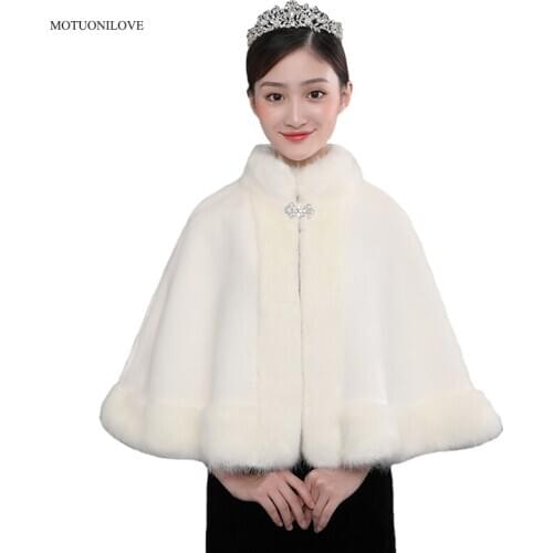 2020 New Arrival Warm Faux Fur Winter Bridal Cape Short Wedding Cloaks Party Wraps Jacket White Red Womens Wrap Coats In Stock