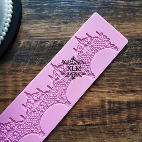 KLM-C0017 Floral mesh crown lace cake border decoration tool