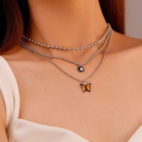 Retro Multi-layer Pendant Necklace Simple Metal Butterfly Clavicle Chain Fashion Creative Personality Party Jewelry Gifts