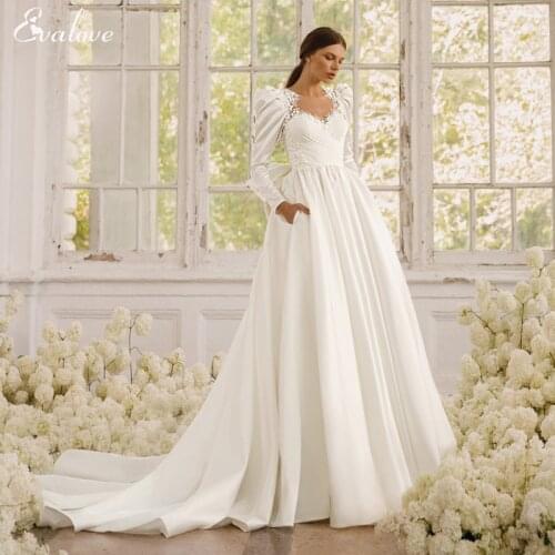 EVALOVE Luxury Beading Appliques Bride A-Line Wedding Dress Elegant Scoop Neck Long Sleeve Satin Court Train Vintage Bridal Gown