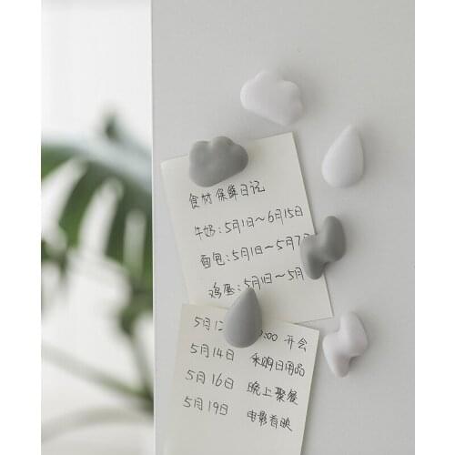 2pcs Resin Craft fridge magnets creative cartoon souvenir refrigerators magnetic Message Sticker home decor kitchen accessories