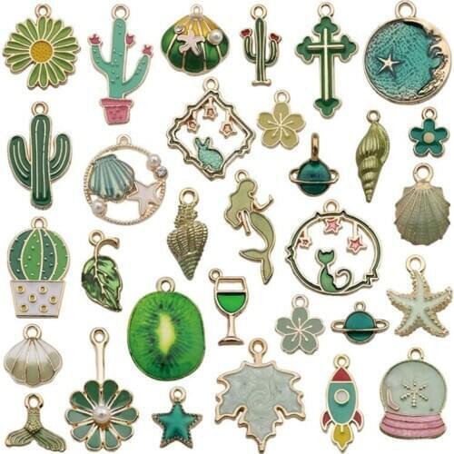 10pcs Assorted Plated Enamel Animal Plant Fruit Moon Star Random Charms Pendants for DIY Necklace Bracelet Jewelry Making