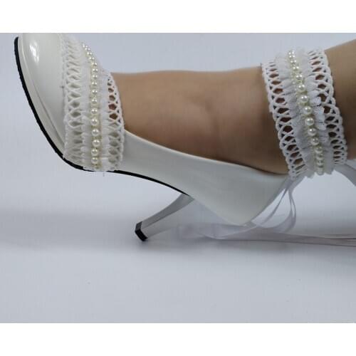 2020 New arrive Ankle Strap Lace-Up Flower wedding shoe High heel shoes Thin heel round toe shoes for woman Bridesmaid Shoe