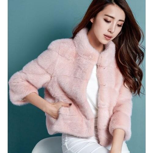 White Fur Fluffy Jacket Faux Fur Poncho Beautiful Womens Coats Park Winter Warm Luxury Plush Tracksuit Europe Street Fashion