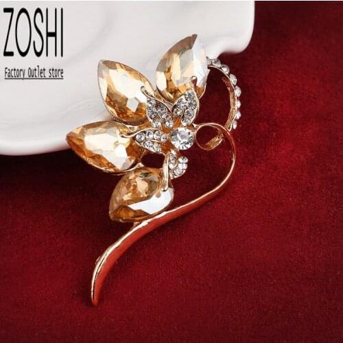 Champagne Color Crystal Lotus Flower Brooches For Groom Men Wedding Party Suit Accessories Rhinestone Brooches Gold Plated