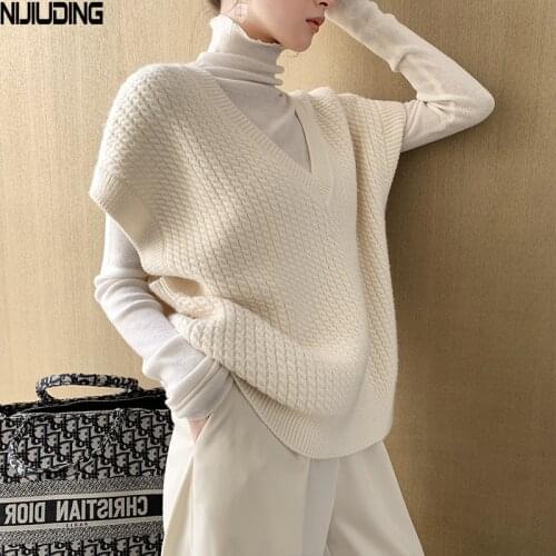 Women Retro Loose Sweater Vests Spring Autumn Trick Sleeveless Fashion Creamy-white Female Loose V-Neck Knitted Tank Top Mujer
