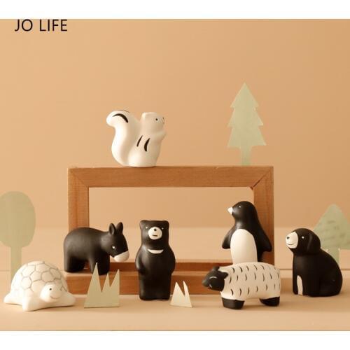 JO LIFE Ceramic Lovely Animal Table Garden Cute Toy Zoo Forest Miniature Figurines Desktop Statue Porcelain Home Decorations