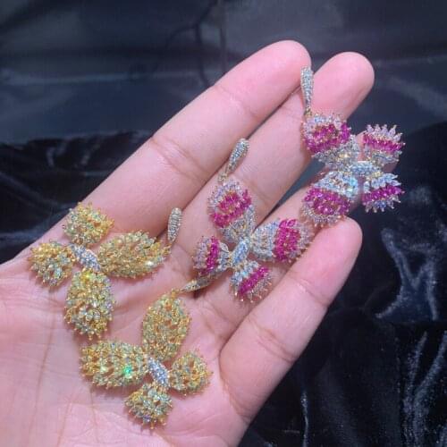 Fashion Hollow Butterfly Earrings Shining Cubic Zirconia Insect Pendant Earrings 2020 New Pop Wedding Party Jewellery