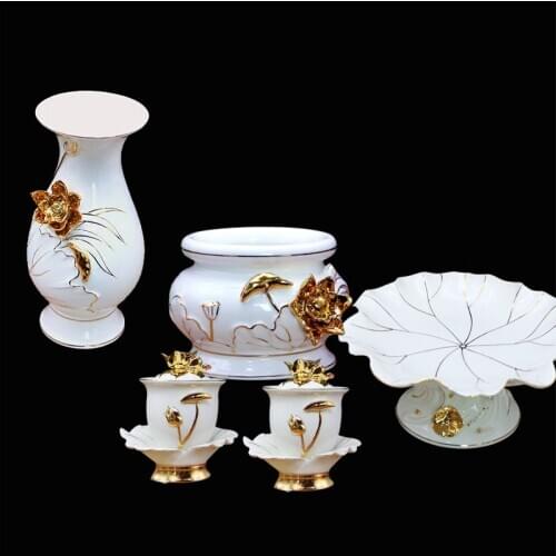 Disciples of the Buddha to supply water to the Buddha cup Decorated ceramics bowl vase fruit dish incense burner