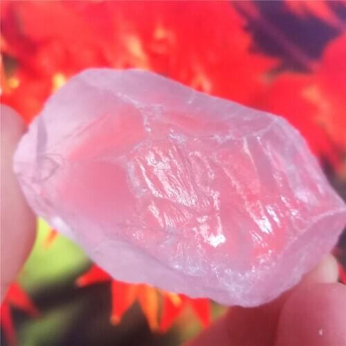 Beautiful natural Raw Pink Rose Quartz Crystal Stone Mozambique Healing Quartz Crystals And Stones Minerals Raw Gemstones 1 pcs