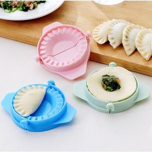 Plastic Dumpling Molds Chinese Food Jiaozi Maker Dough Press Dumpling Pie Ravioli Hand Mould Kitchen Creative DIY Tools