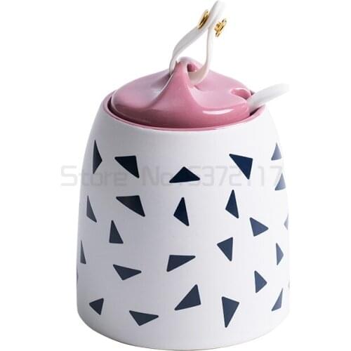 Household salt pot, monosodium glutamate seasoning box, kitchen seasoning pot, pepper pot with spoon, pig oil pot, flower cup