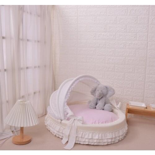 High-end pet round bed lace dog bed comfortable kennel overall removable and washable