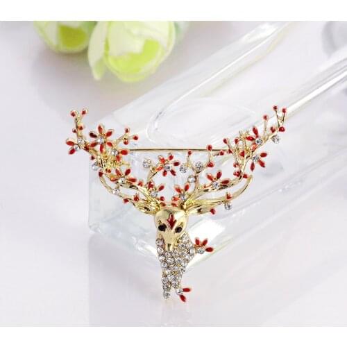 Christmas Gift Red Elk Brooches for Women Enamel Brooch Pins Jewelry Accessories