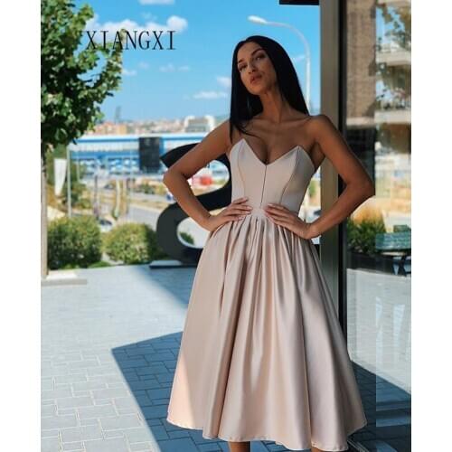 Sky Champa Homecoming Dress 2020 Satin A-Line Off The Shoulder Knee Length Graduation Dresses Short Party Gowns Homecoming Dress