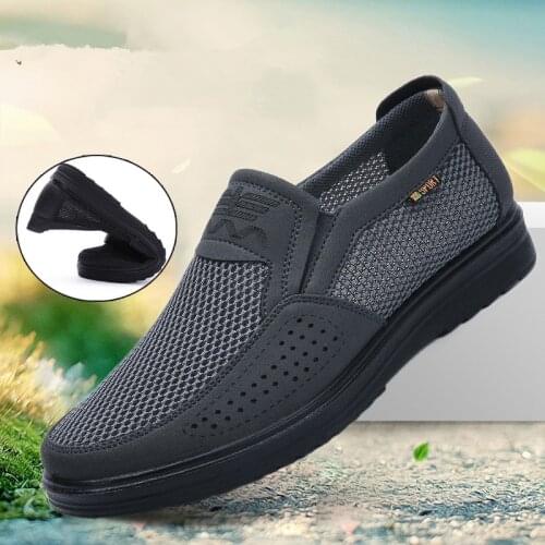 New Comfortable Men Casual Shoes Breathable Mesh Summer Men Shoes 2020 New Non-slip Lightweight Sneakers for Men Big Size 48