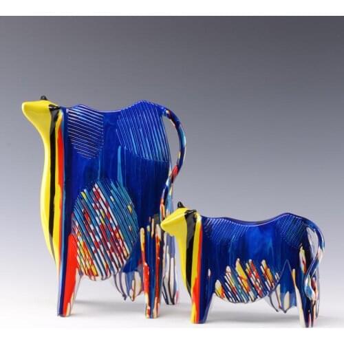 UNIQUE ABSTRACT COW SCULPTURE DECORATIVE EXQUISITE ARTISTIC MULTICOLOR COW HOME DECORATION SCULPTURE