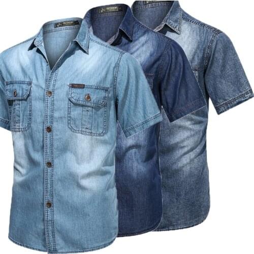 Light Blue Mens Denim Shirts Short Sleeve Thin Cotton Slim Elastic Jeans Denim Shirts Men Summer High Quality Pockets Shirt Men