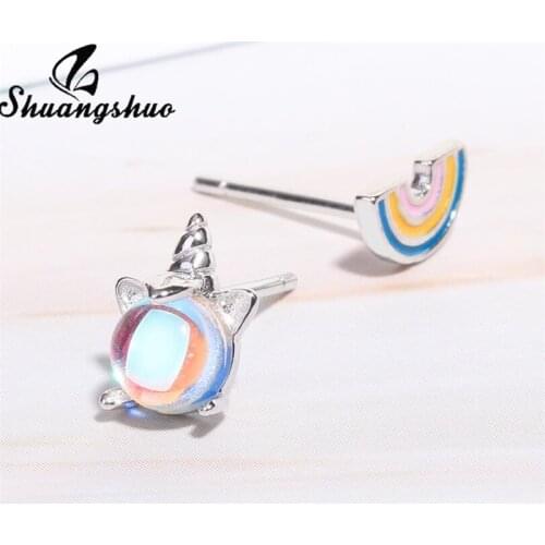 Shuangshuo Tiny Rainbow Unicorn Stud Earrings for Women Girls Kids Cartoon Ear piercing Jewelry Femme Animal pendiente