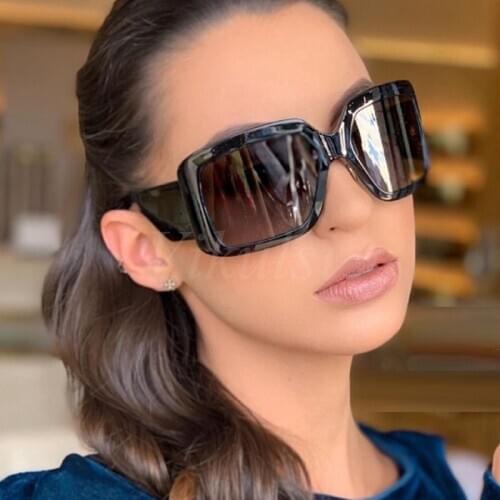 Black Shield Oversized Sunglasses Fashion Shades Summer Trendy Luxury Woman Square Sun Glasses Goggle lentes de sol mujer UV400