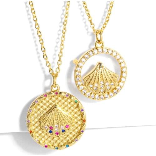 FLOLA Crystal Round Shell Necklace For Women White Stone Seashell Pendant Necklace CZ Zirconia Gold Plated Jewelry Gifts nkes65