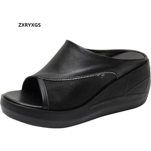 Hot 2021 New Cowhide Mesh Fish Mouth Slippers Summer Women Sandals Wedges Thick Sole Outer Wear Slippers Summer Ladies Sandals