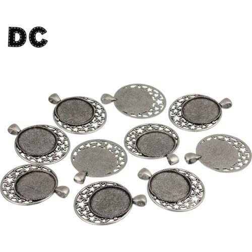 Tiparts Women's Medallions