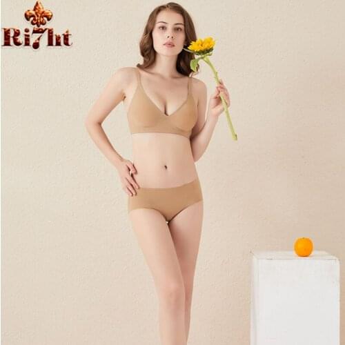 Push Up Bra Seamless Underwear Women Top Sexy Bras without Frame Thin Unwired Bralette Brassiere Soft Comfort Lingerie Deep