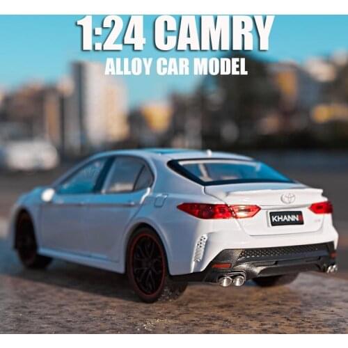 1:24 1:32 Toyota Camry NEW 2020 Car Model Alloy Car Die Cast Toy Car Model Pull Back Childrens Toy Collectibles Free Shipping