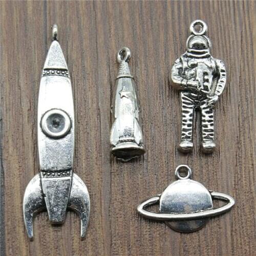 10pcs Charms Rocket Antique Silver Color Astronaut Charms Pendants For Bracelets Planet Charms Wholesale