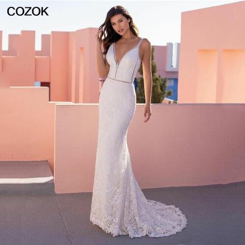 Chic Mermaid Lace Wedding Dresses Sexy Deep V-Neck Sexy Backless Ivory Bridal Gowns With Beading Belt Customized
